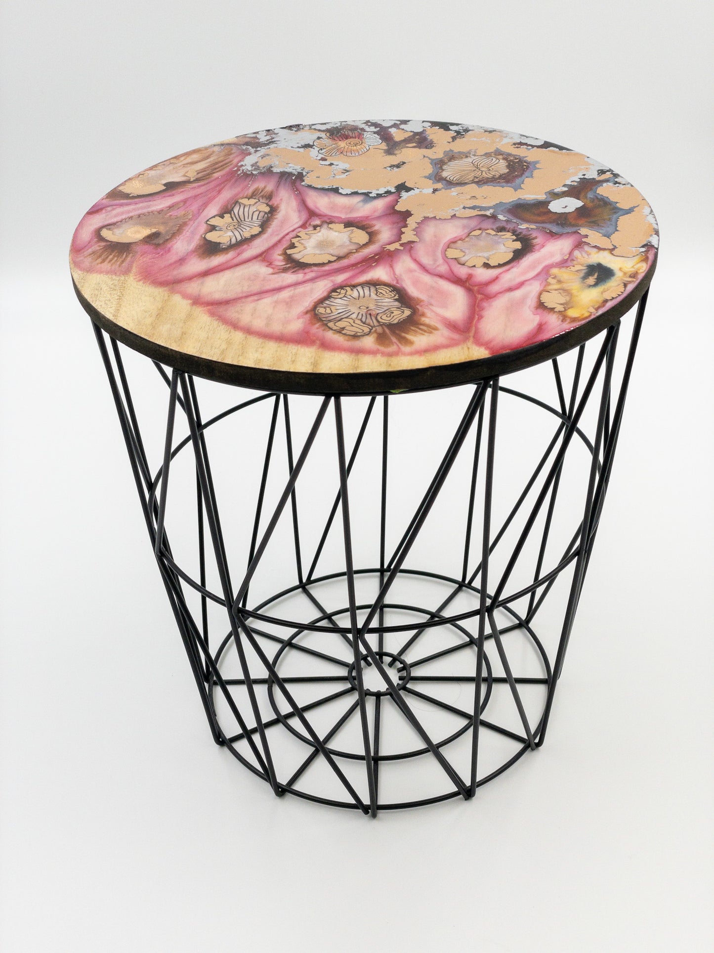 Resin Beistelltisch Pink