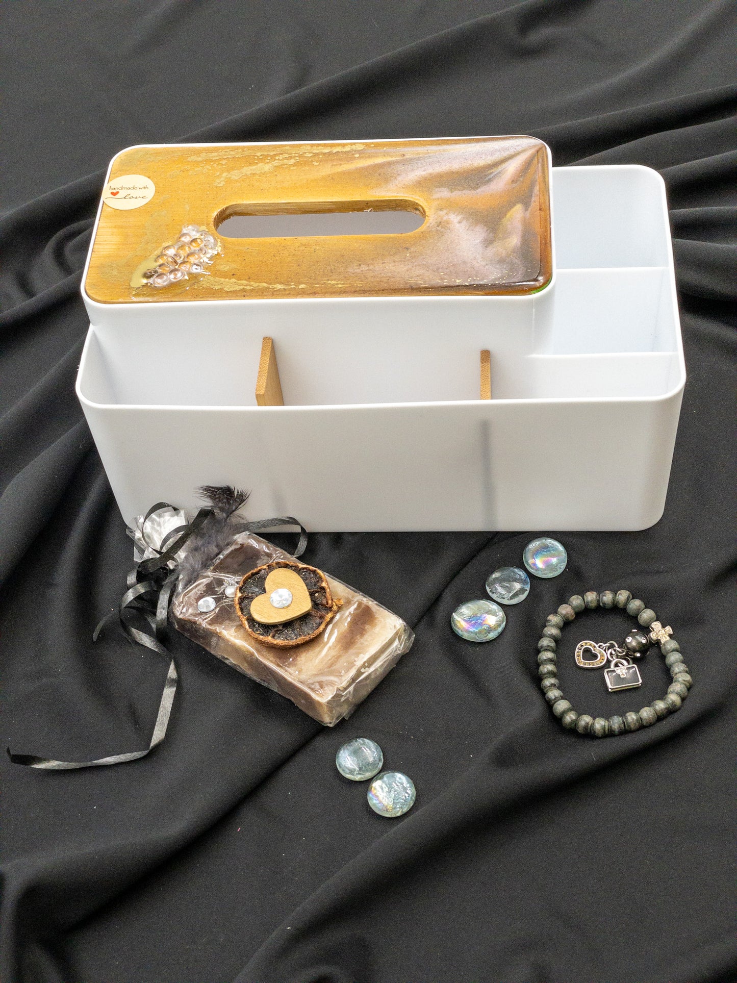 Tissue Box mit Seife